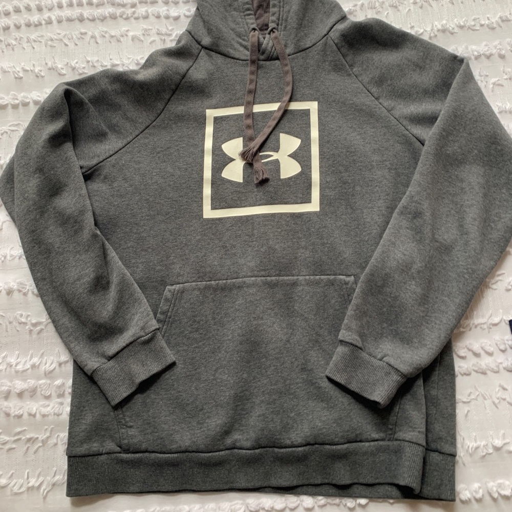 Underarmour men’s hoodie